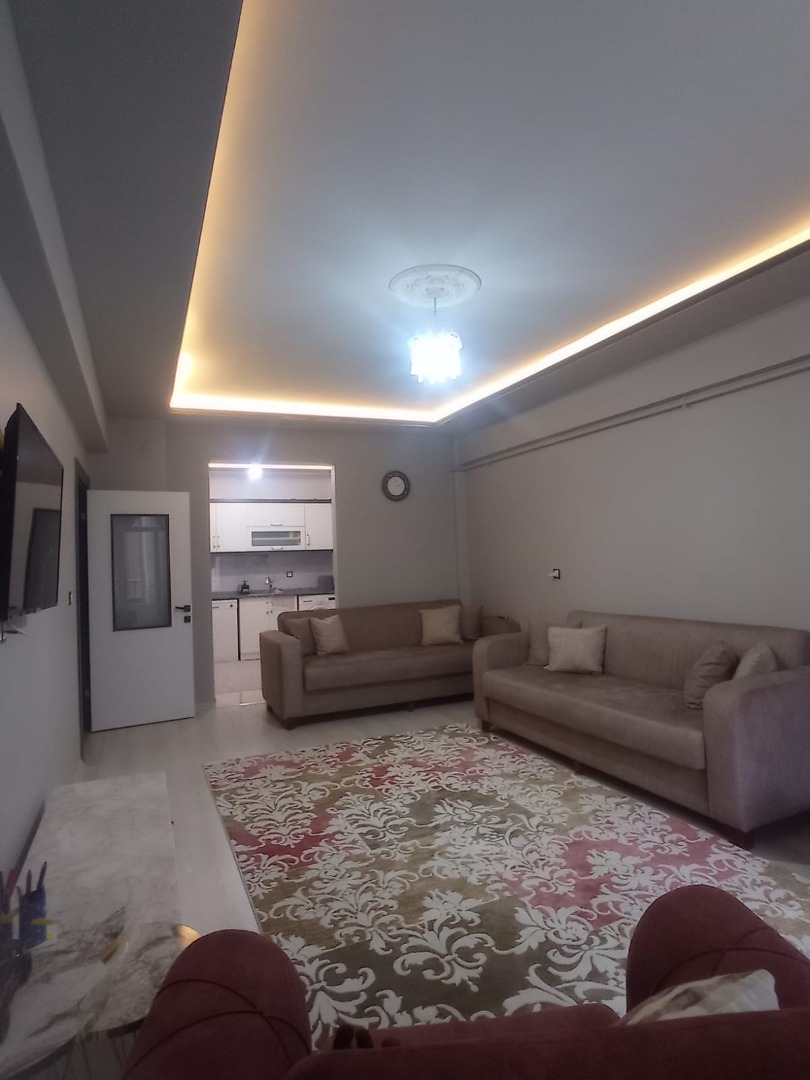 KAYSERİ DEVELİ BAHÇELİEVLER MAHALLESİ ANA YOL ÜZERİ SATILIK DAİRE